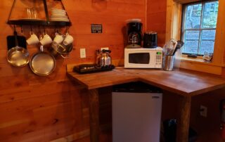 2025. cabin four. Lost Lake Resort, Mt Hood, Oregon. Sleeps 2. Queen bed. microwave and coffee maker