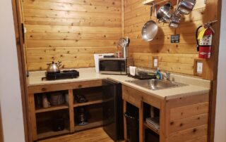 lodge room 6 kitchen